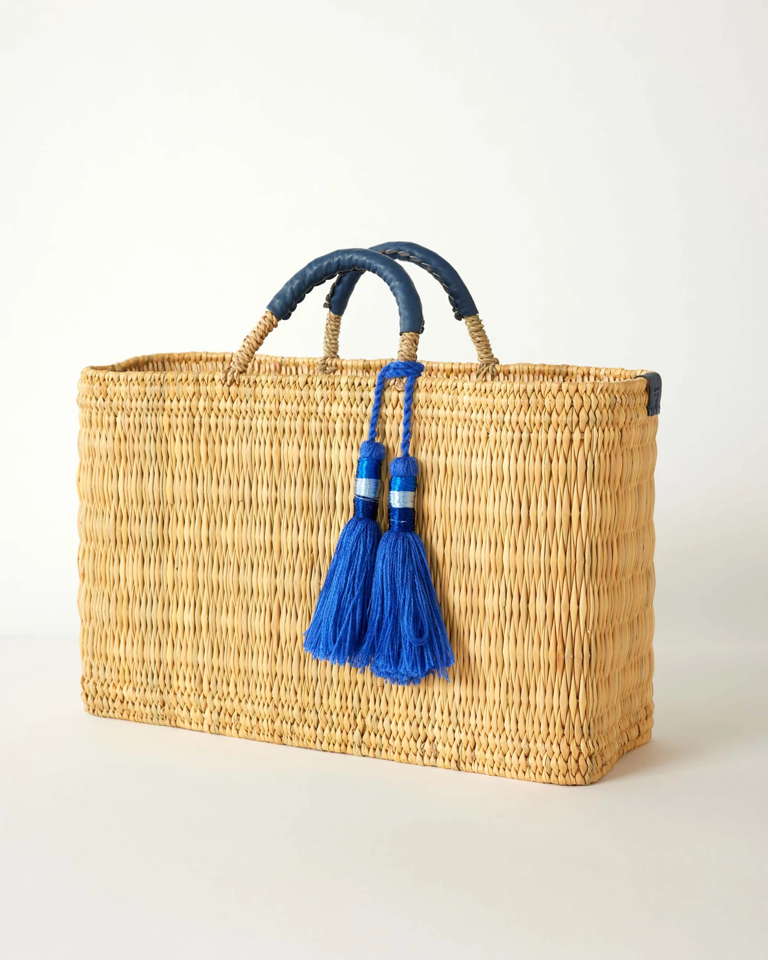 Medina Tassel Basket - Large 5 Medina Tassel Basket - Large - Image 5