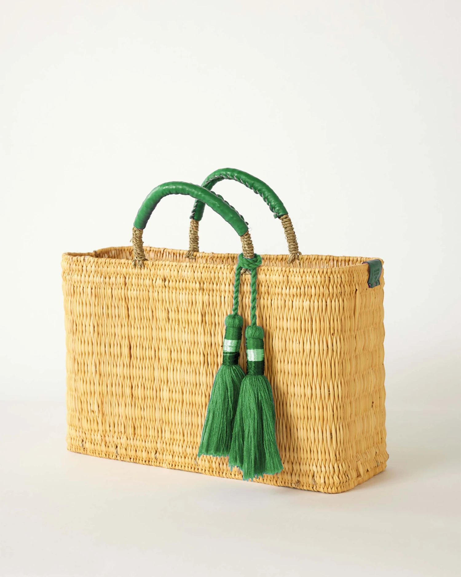 Medina Tassel Basket - Medium 4 Medina Tassel Basket - Medium - Image 4