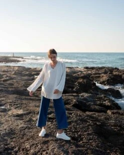 Montauk V-neck Sweater -Mersea montauk v neck sweater cream 5 e2948dea da10 4e8a 8499 be80506fe7ff