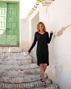 Saltwash Dress -Mersea womens black lightweight bamboo and cashmere blend v neck midi saltwash dress travel destination look 2
