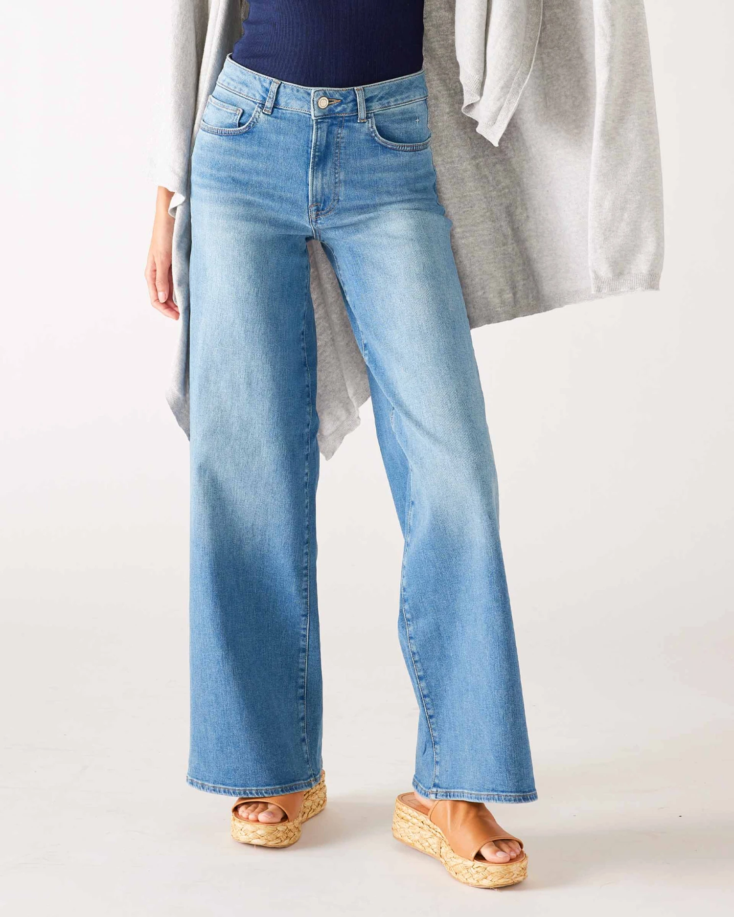 Nomad Relaxed Wide Leg Jean 2 Nomad Relaxed Wide Leg Jean - Image 2