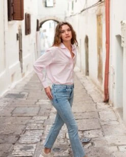 Nomad Cropped Mini Boot Jean -Mersea womens light blue 5 pocket universal mid rise fit wide leg stretchy cropped mini boot jeans travel destination look walking